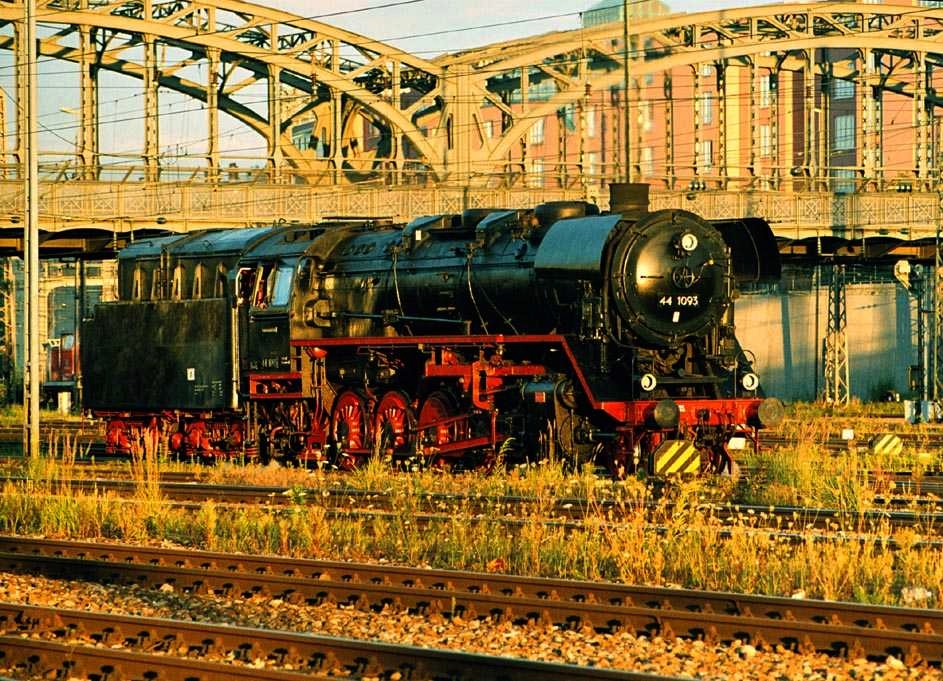 44 1093 an der Hackerbrcke, 07.08.1999